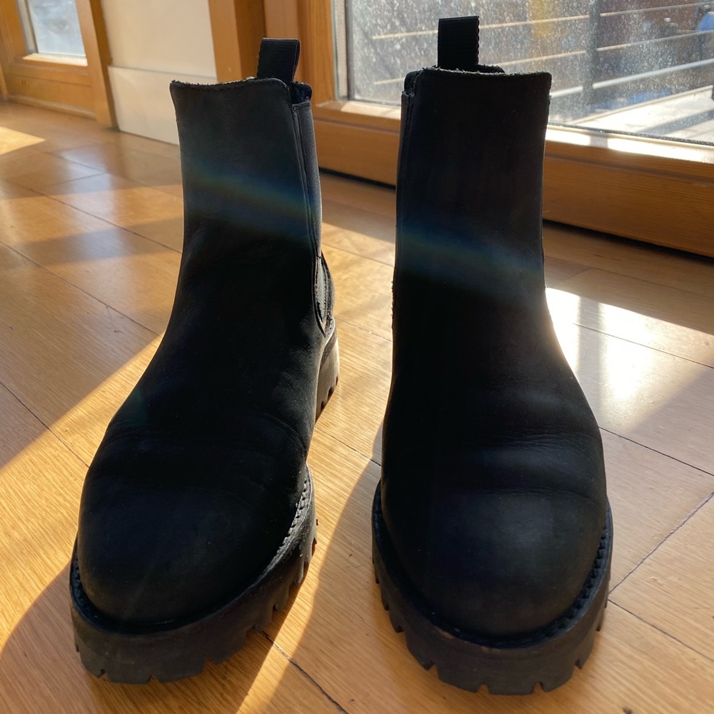 Thursday Legend Boots (Women’s 6)